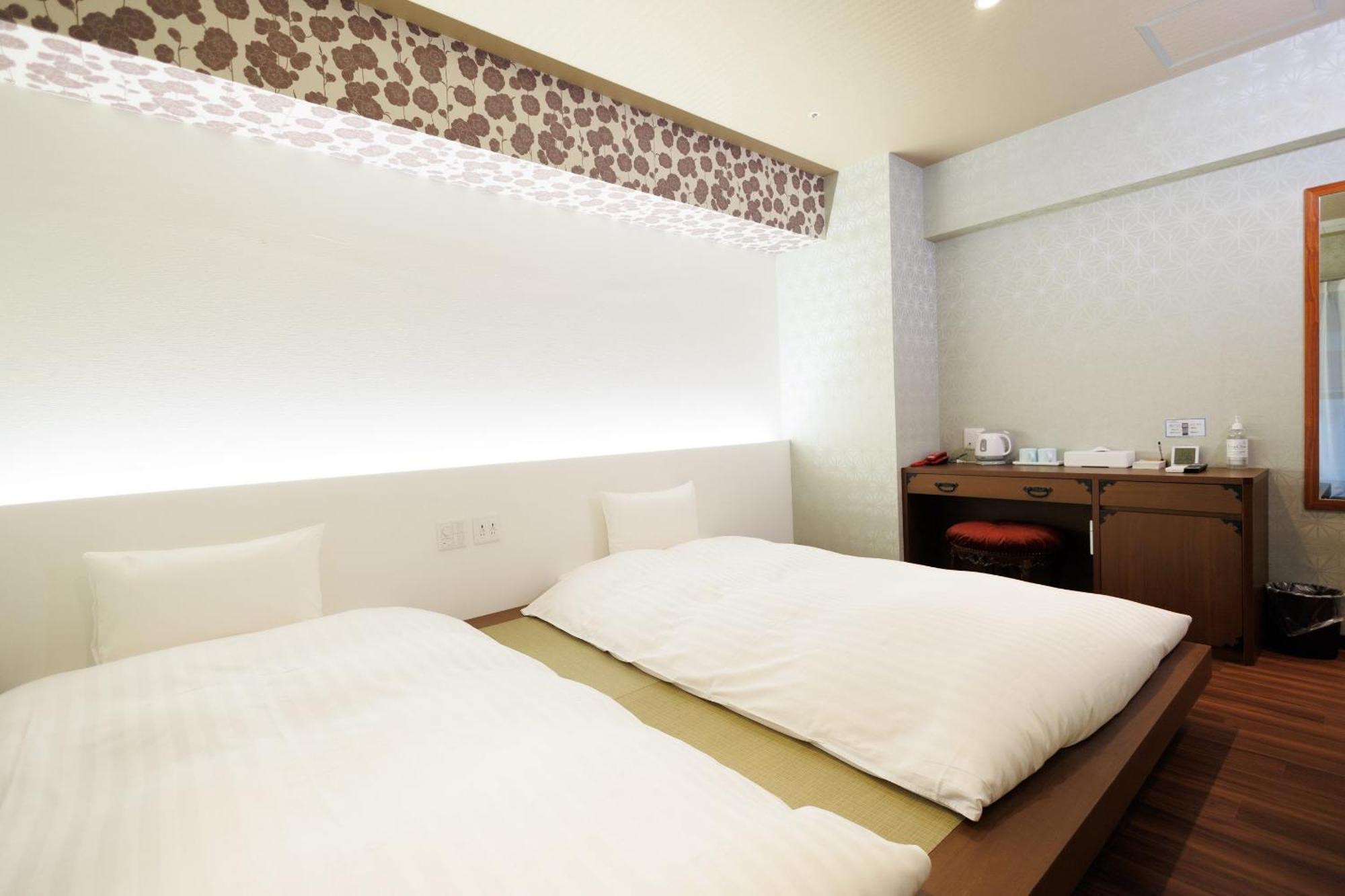 Hotaku Hotel Akihabara طوكيو الغرفة الصورة